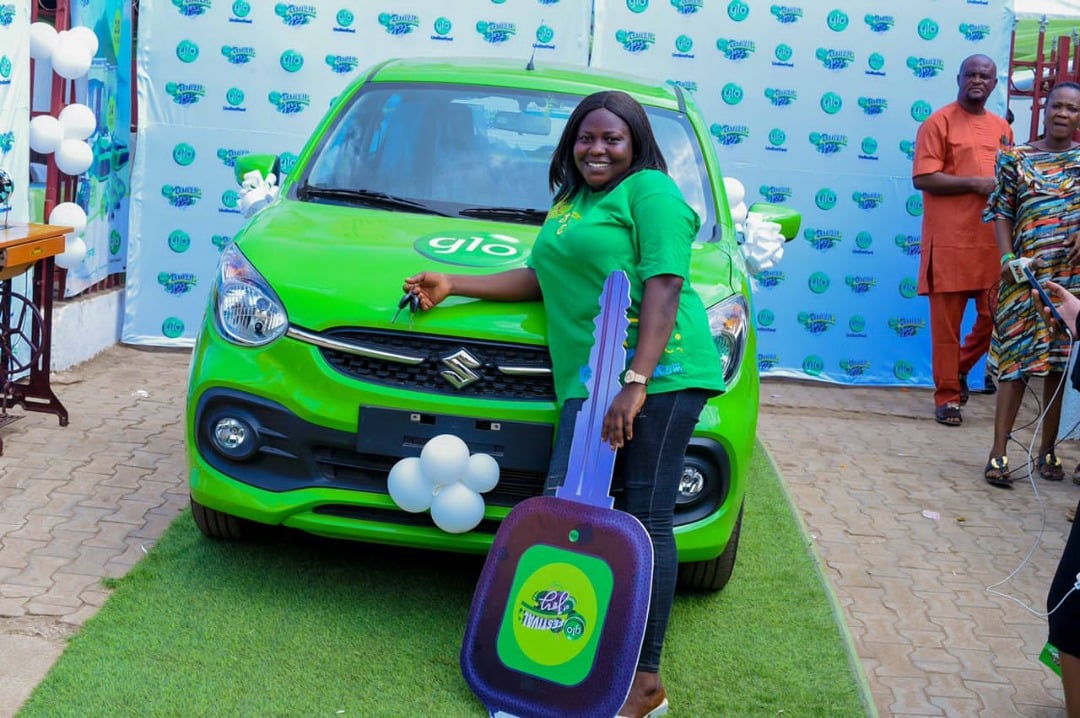 Latest Winner of Car Prize in Glo Promo Weeps for Joy in Ijebu Ode