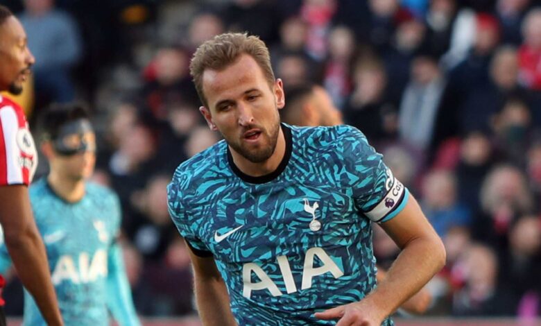 You let your country down - Brentford fans taunt Harry Kane