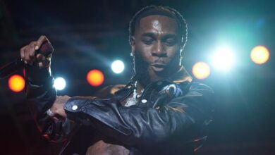 Burna Boy narrates experience with pretty female soldier that stole his heart