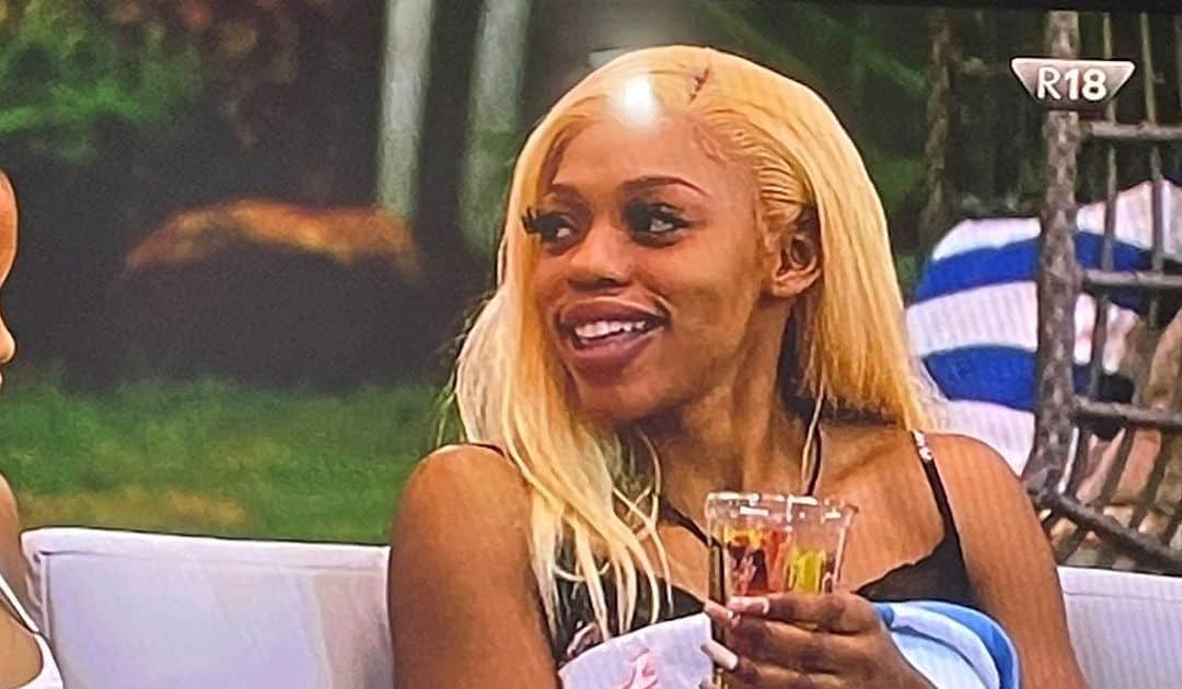 Reactions trail no makeup face of some BBTitans housemate