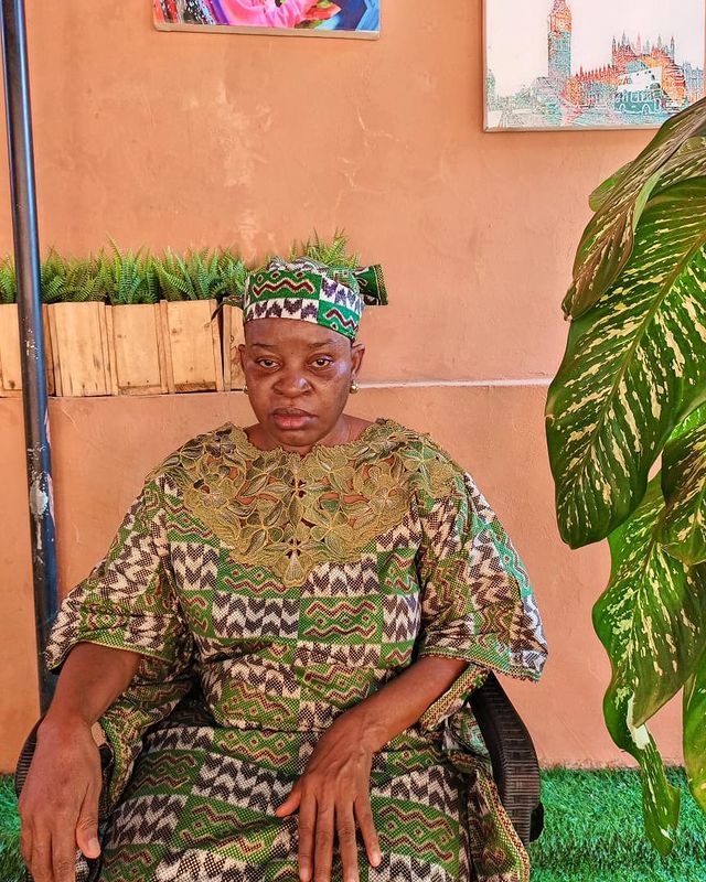 "I’m doing the most to keep us up" — Hermes pens emotional note to mother