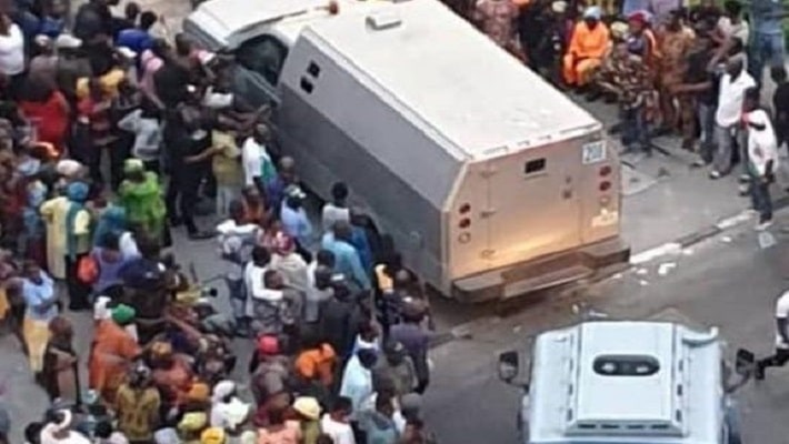 Why bullion vans were sighted at Tinubu’s house in 2019 — APC