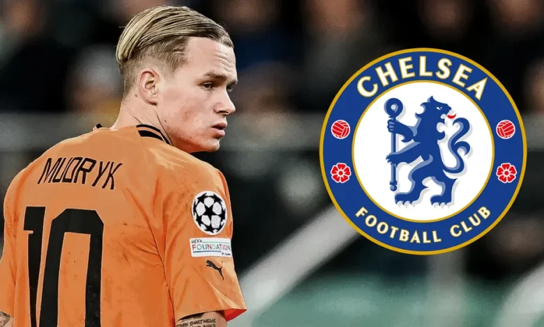 Chelsea beat Arsenal in signing of Mykhailo Mudryk, presents him to fans