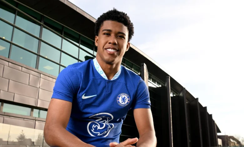 Chelsea confirm signing of 18-year-old Brazilian footballer Andrey Santos