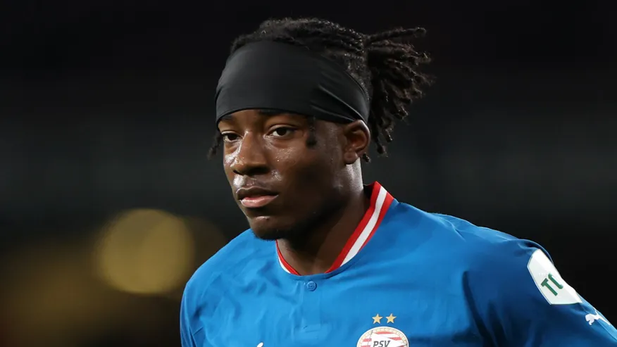 Chelsea to sign Nigerian-born PSV winger Noni Madueke in £30.5m deal