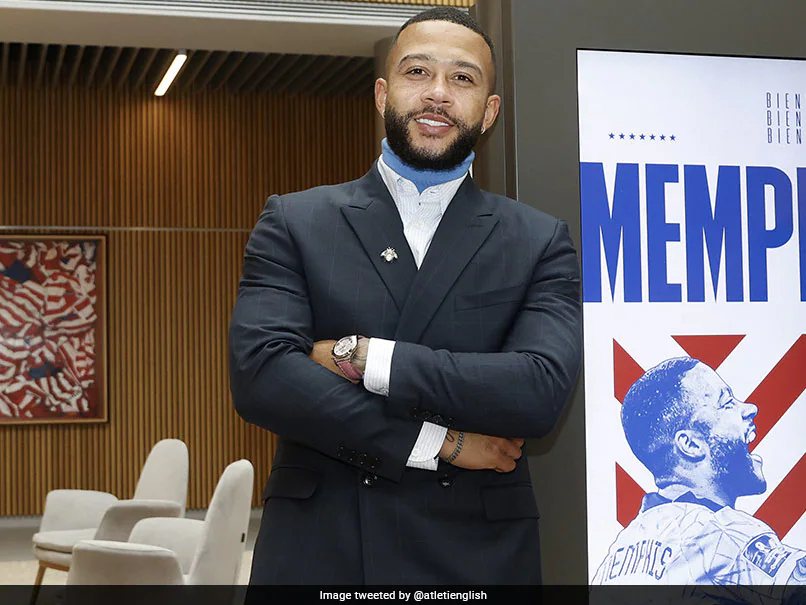 Memphis Depay completes €3m move to Atletico Madrid