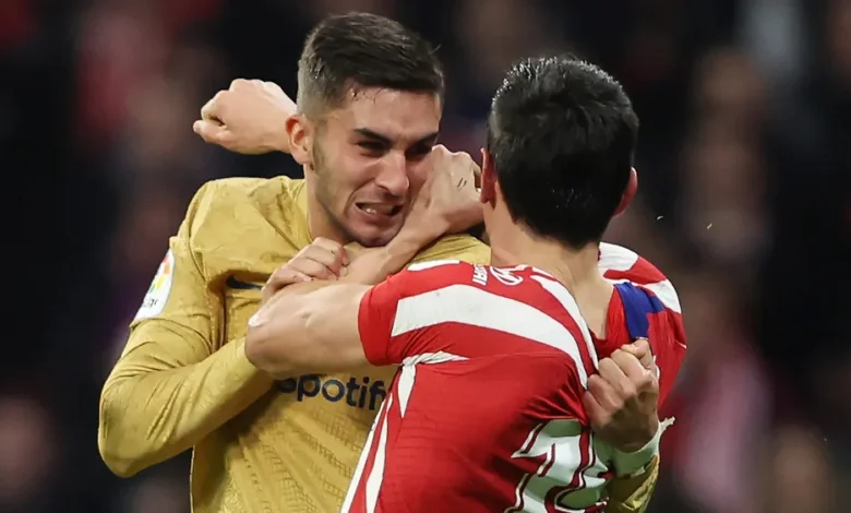 Torres and Savic shown red cards following an on-pitch 'WWE audition'