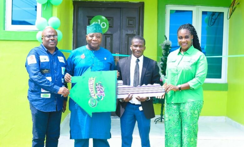Accountant becomes Glo Festival of Joy house winner in Lagos