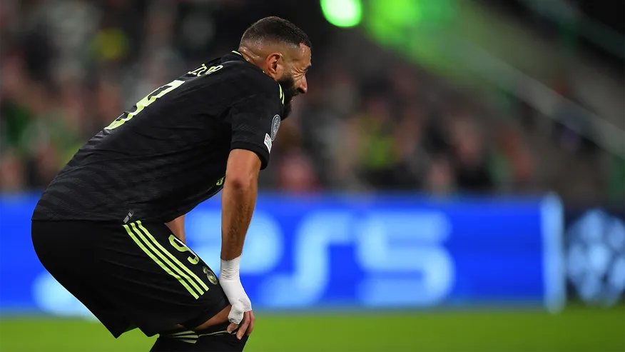 Benzema suffers another injury during Real Madrid's clash with Valencia