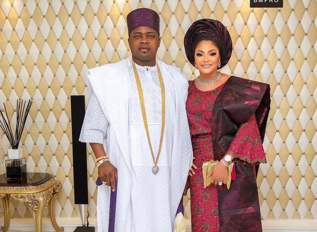 Oba Elegushi and sekinat