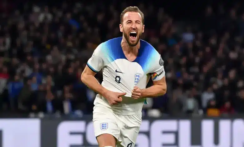 Harry Kane breaks England's all-time goalscoring record