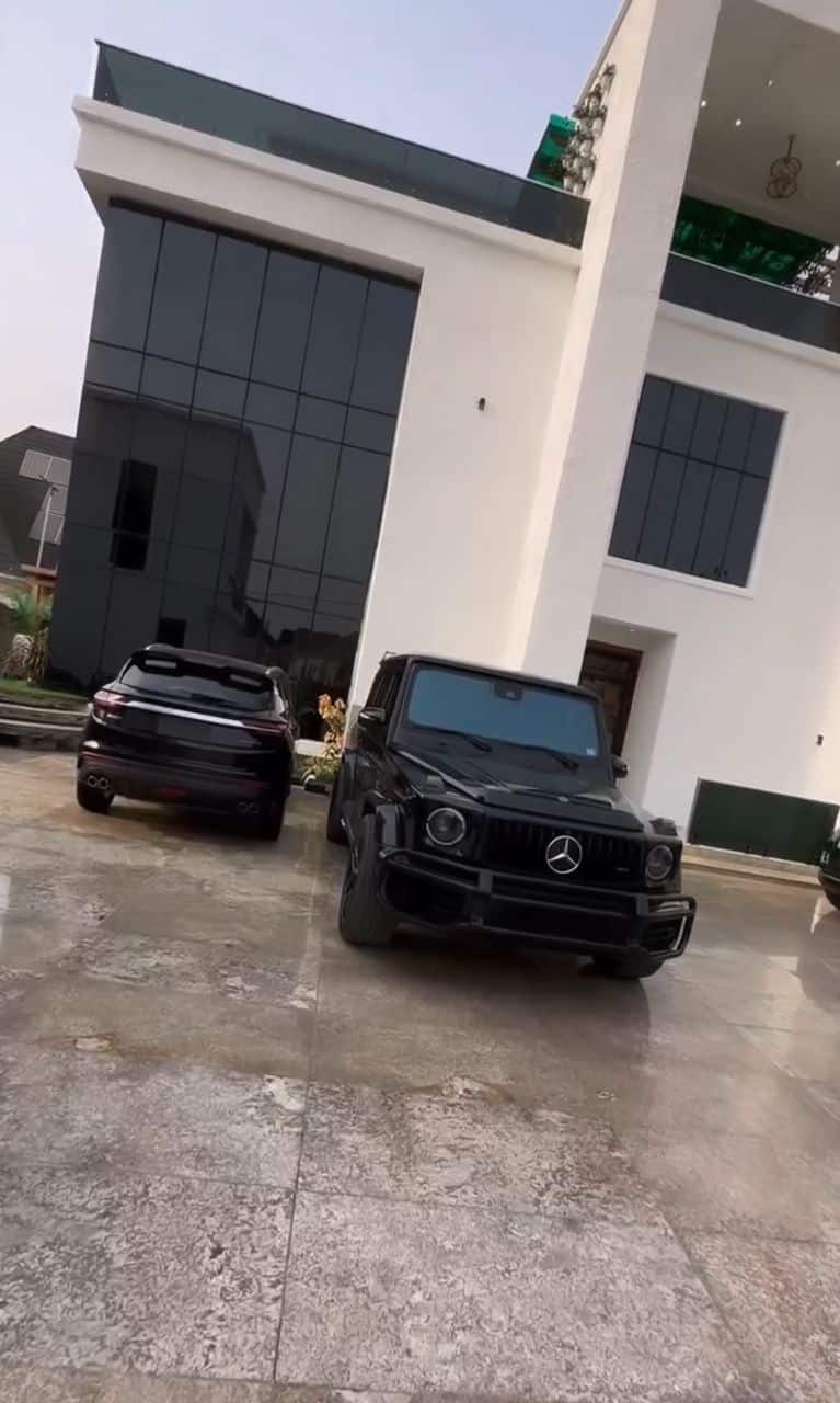 "Na wetin she see be this" — Reactions as Cubana Chief Priest flaunts cars, house amidst side chic saga