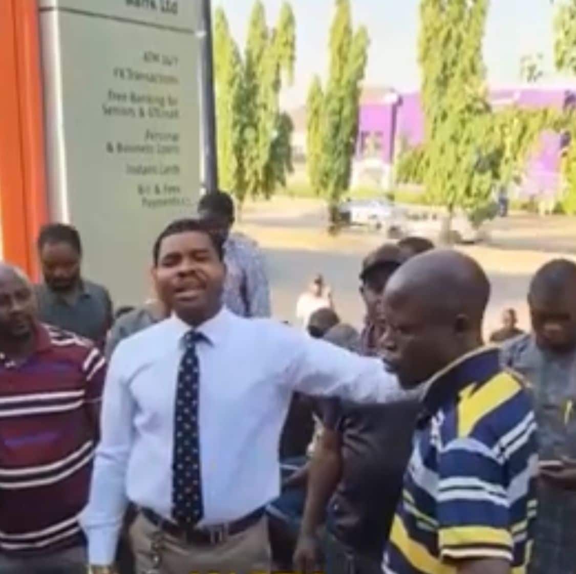 Client hails mechanic for returning N10.8M mistakenly credited to him (Video)
