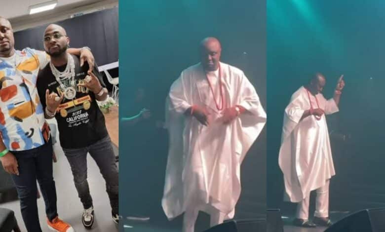 Israel DMW stage WizKid song Davido London show