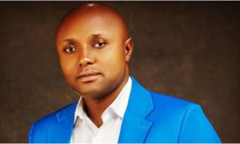 Herb vendor calls out Israel DMW for collecting her N800K for business