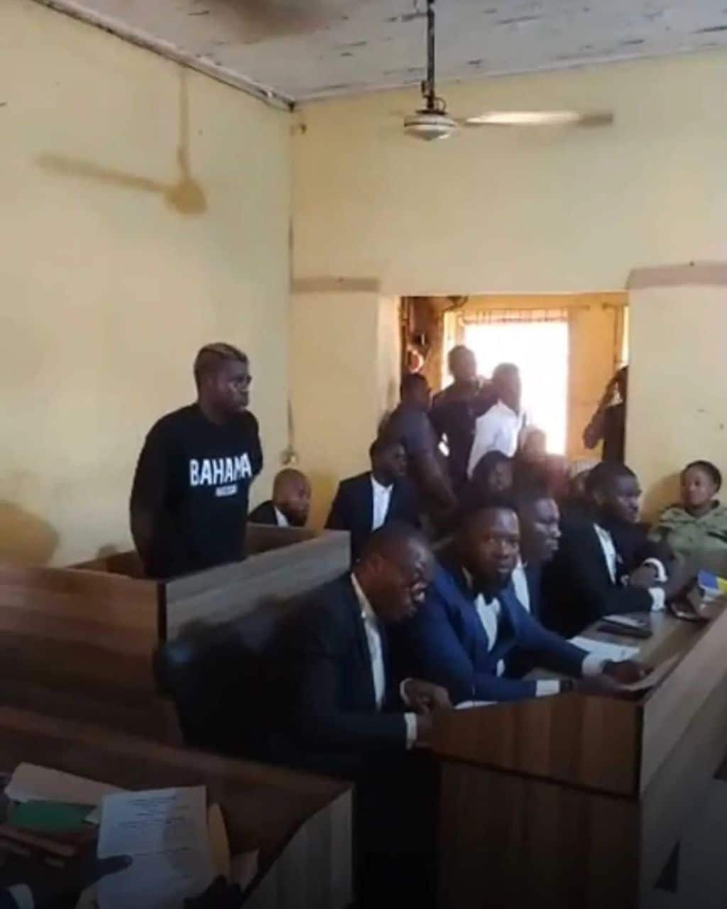"He don gentle" - Netizens react to video of Portable arraigned in court