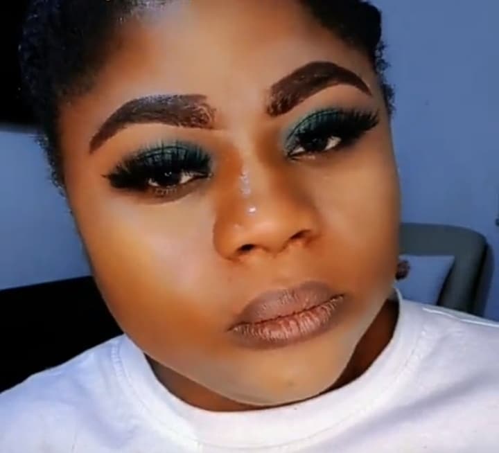 Lady Bobrisky resemblance troll