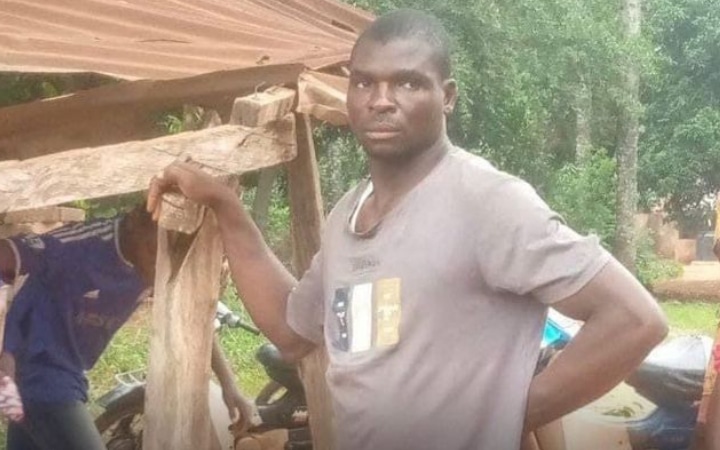 Clergyman chased out of community for impregnating over 10 members of his church 