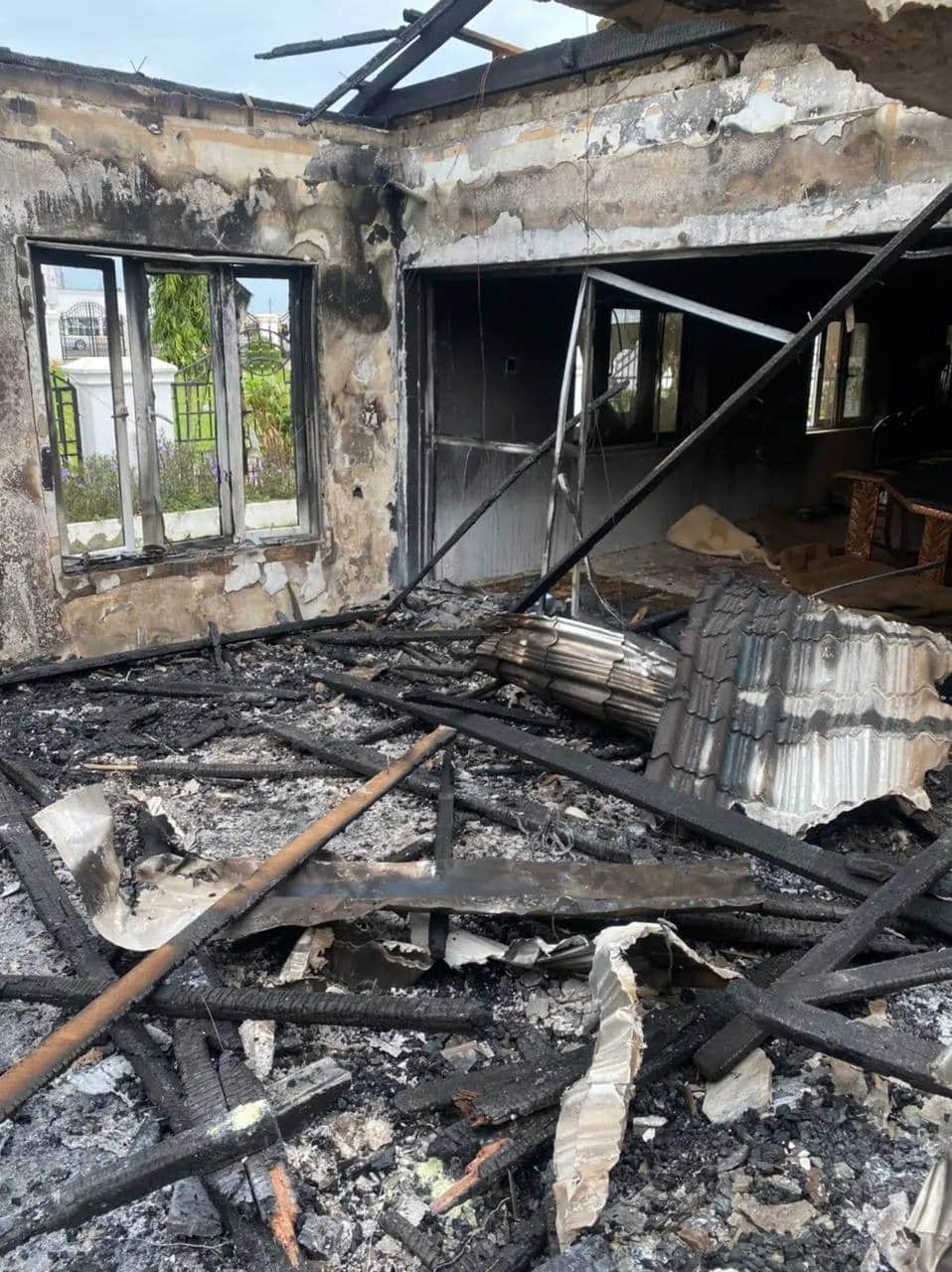 Fire outbreak razes Ooni’s palace