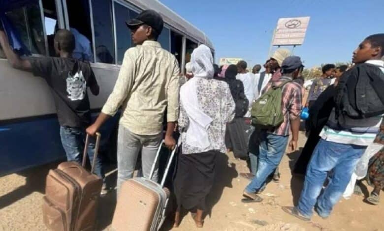 Sudan: FG clarifies reason bus evacuation of Nigerians cost $1.2m