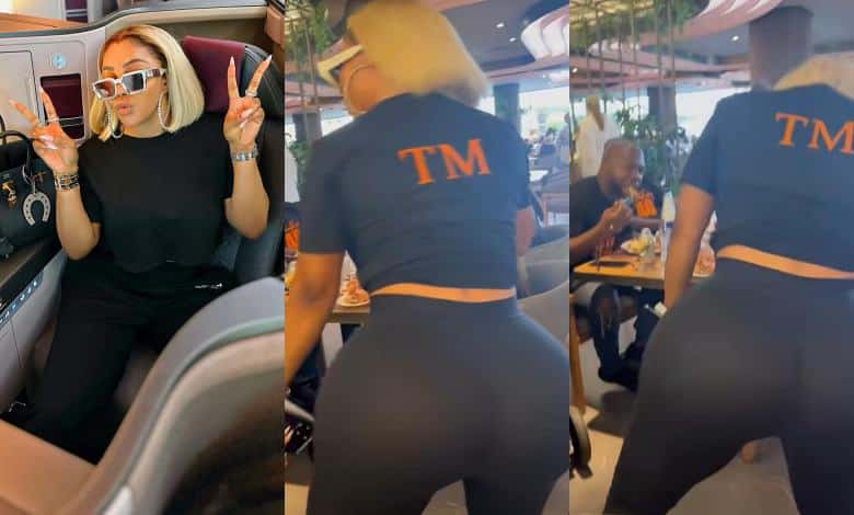 Toke Makinwa breaks internet as she flaunts her figure 8 (Video)