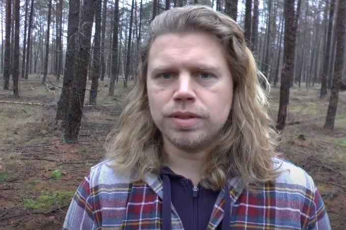 Semen donor order by court to stop after fathering 550 children