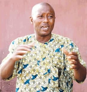 Ex-Super Eagles defender, Mike Onyemachara, is dead