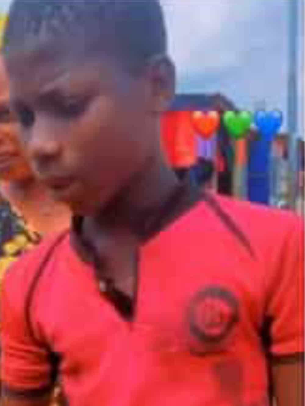 Moment teenager melts hearts with innovative gas stove running without a cylinder (video)