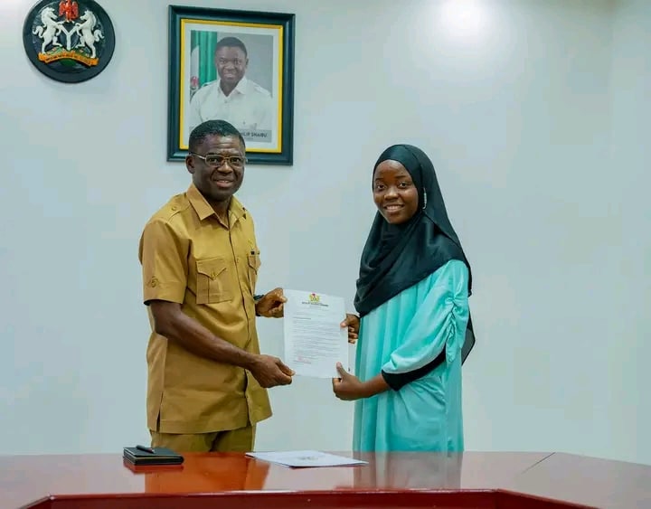 Edo-born LASU’s best graduating student gets automatic employment from Obaseki