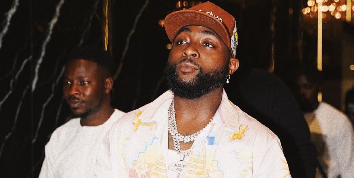 Davido unbothered, promotes U.S show amidst baby mama saga