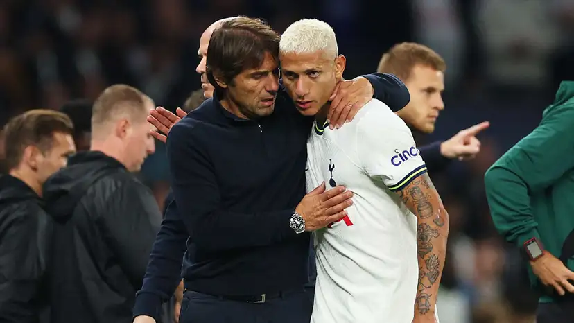 Antonio Conte aims thinly-veiled dig at Tottenham after exit