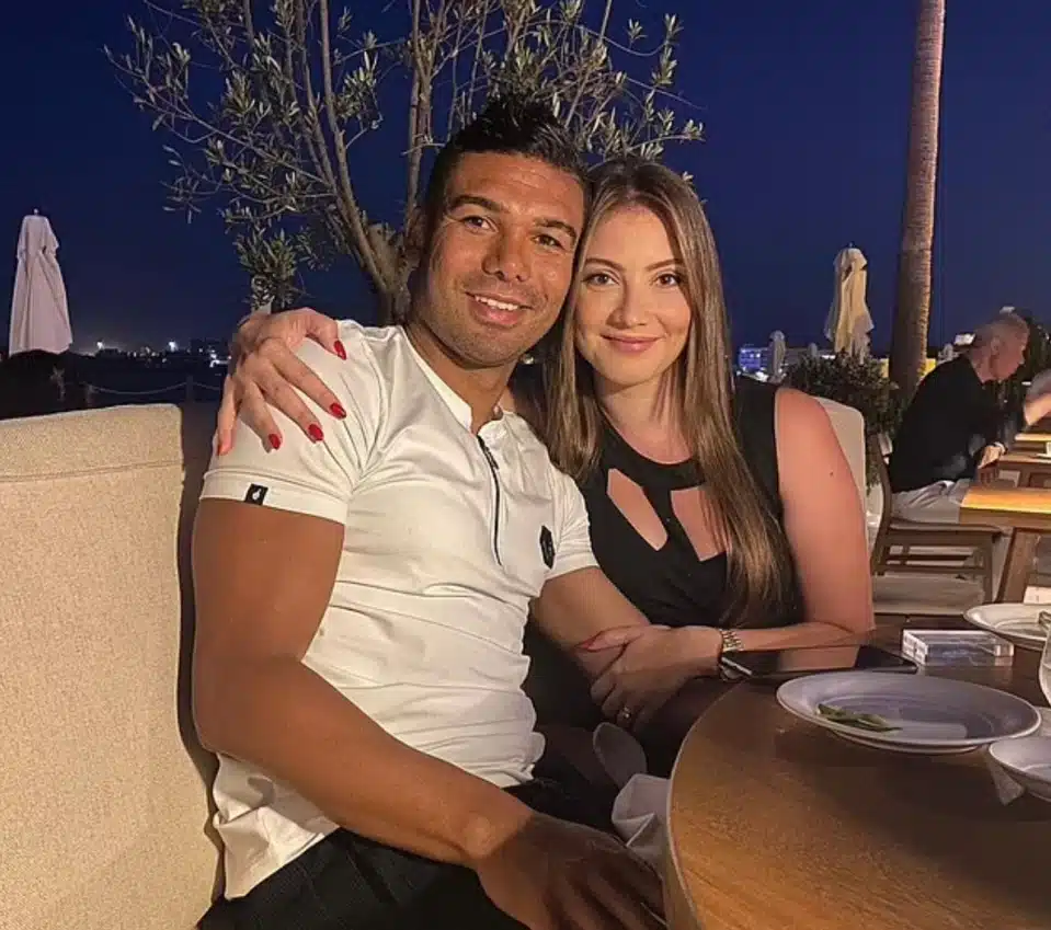 Casemiro's wife shuts down claim of him cheating