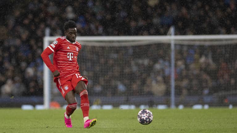 Davies accuses Barcelona of not wanting him because he's Canadian