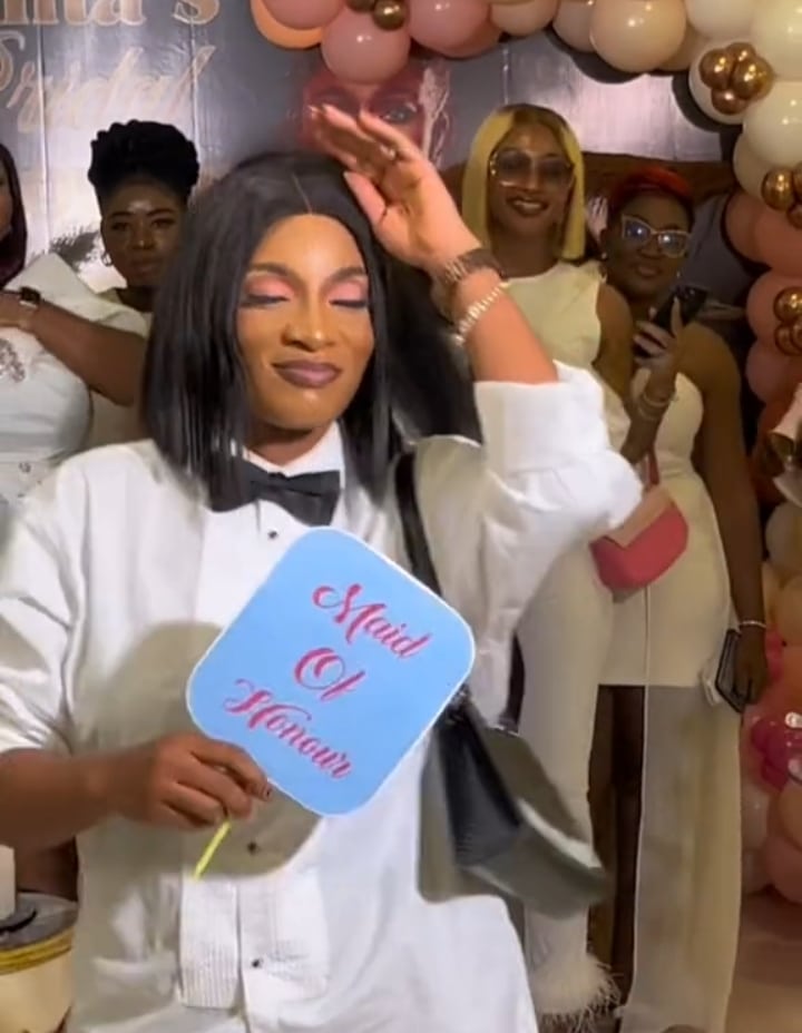 Lady shares resemblance to May Edochie