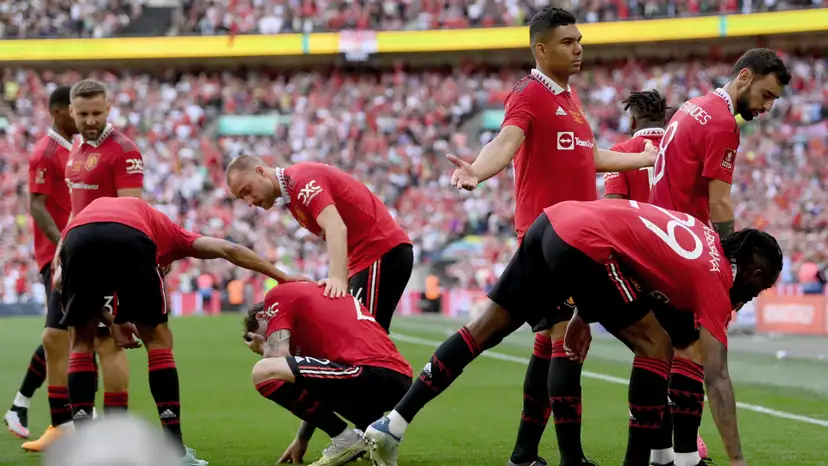 Lindelof was hit in face by object thrown from crowd during FA cup final