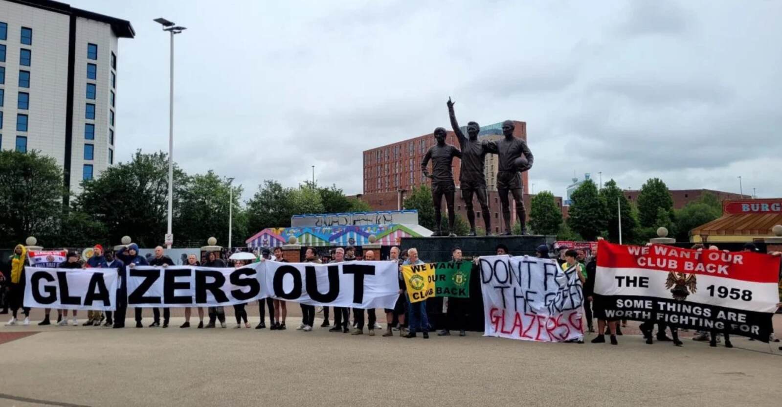 Manchester United close Old Trafford megastore over anti-Glazer protest