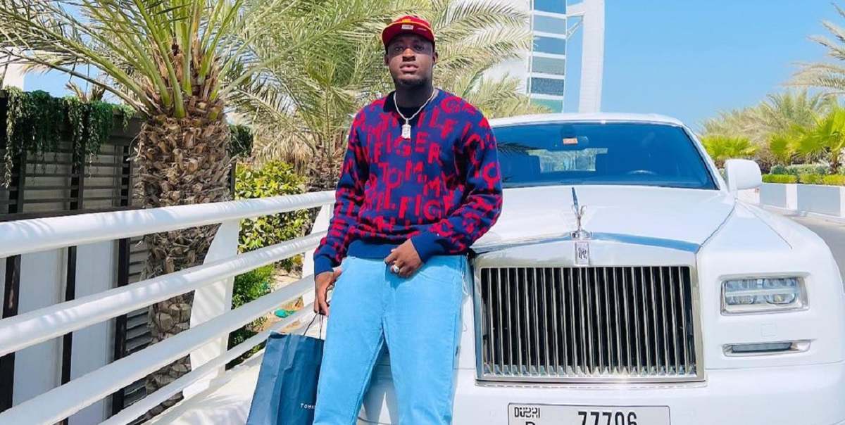 Carter Efe causes stir as he shares proof of real age