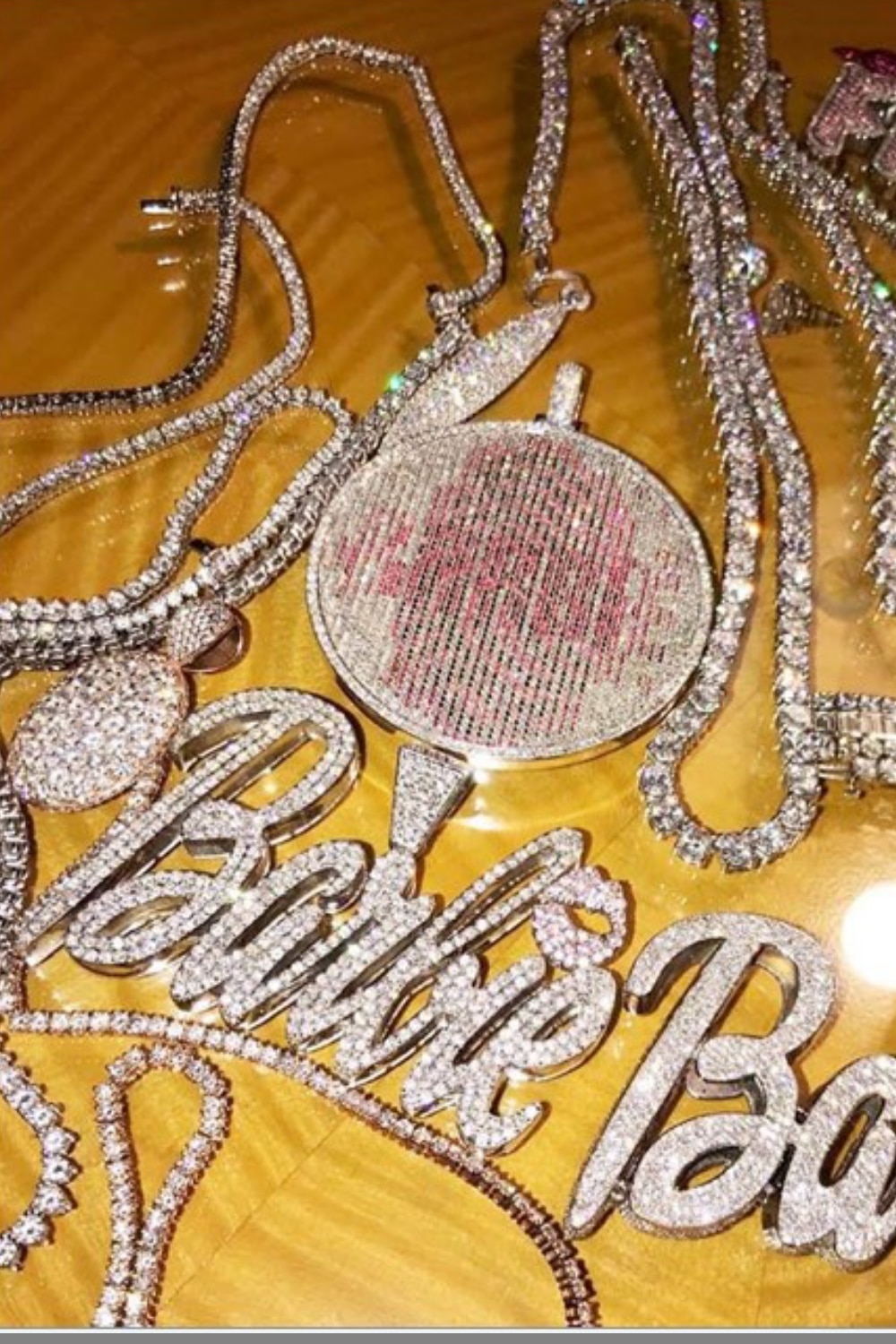 Nicki Minaj dragged to court for ‘damaging borrowed jewelry’