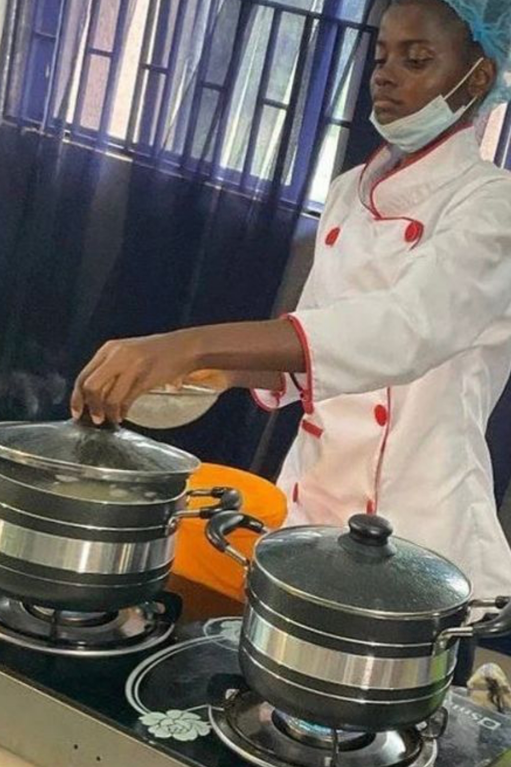 "6hours to go" - Chef Dammy returns from break to break Hilda Baci's cooking record, surrounded by multiple bouncers (Video)