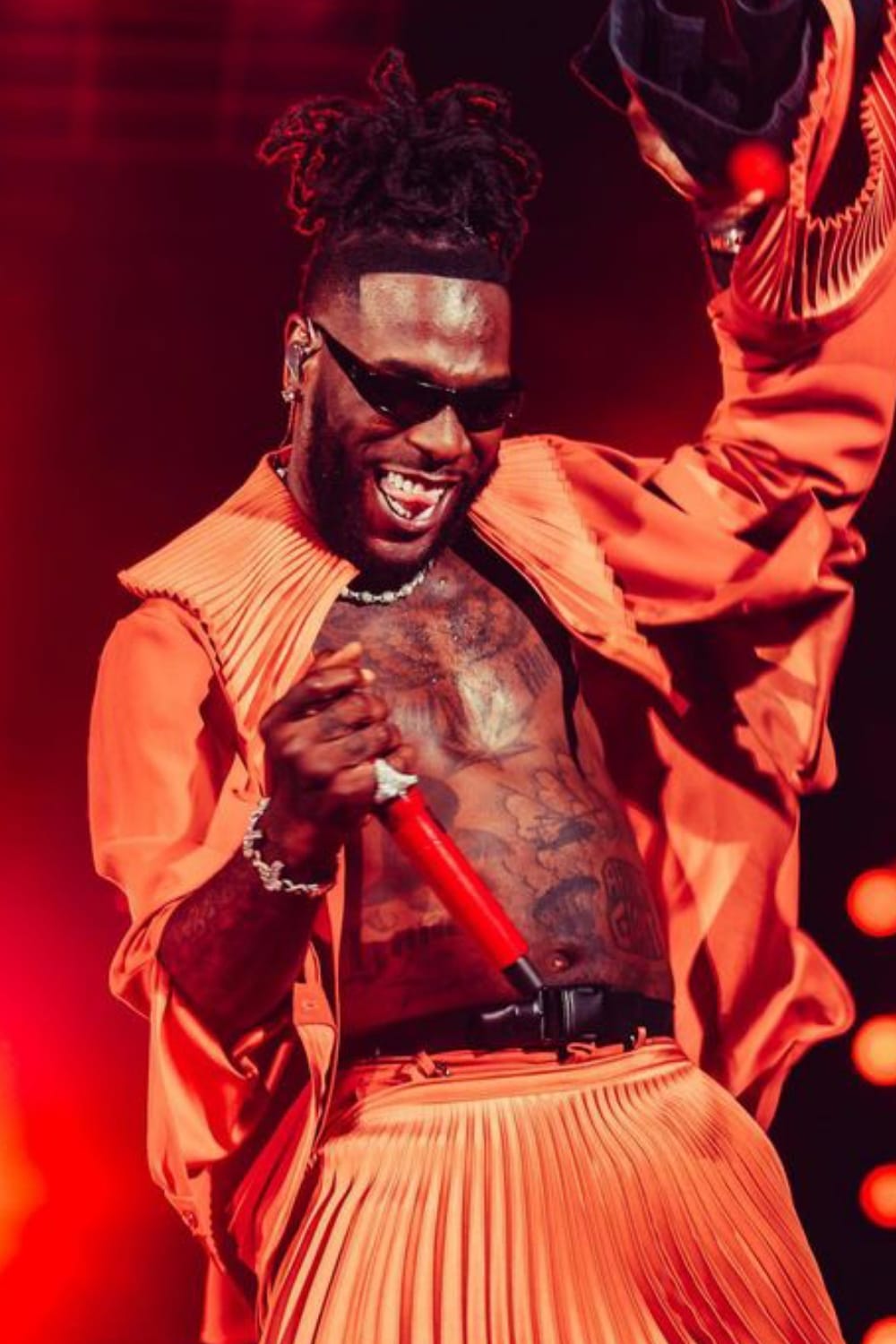 "Proud Daddy Moment" - Burna Boy's Dad Beams with Joy as he watches his Son Takes the Stage at UEFA Champions League Final