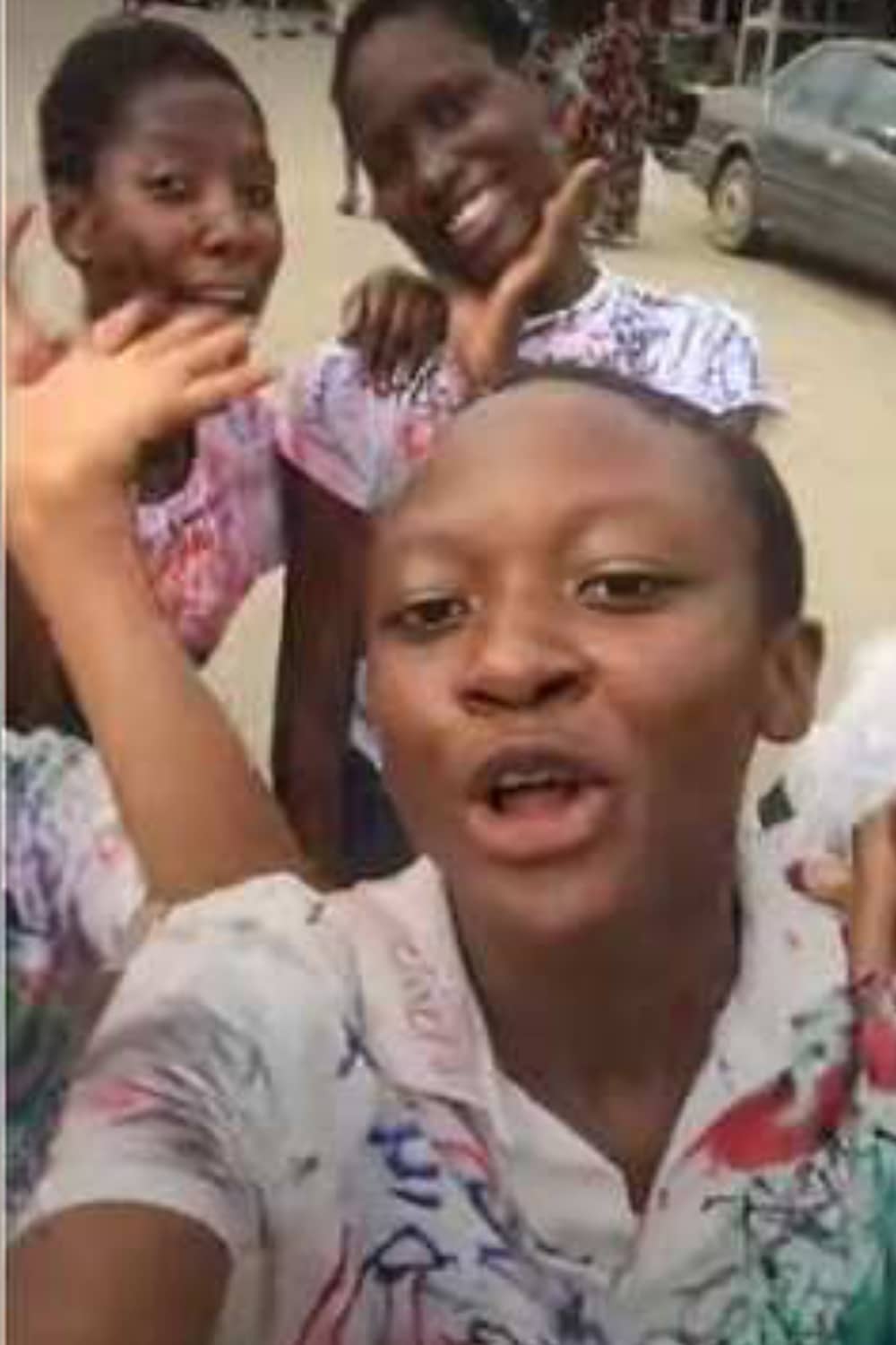 "Una never even start university" - Secondary school girls cause commotion on the road after writing last exams (Video)