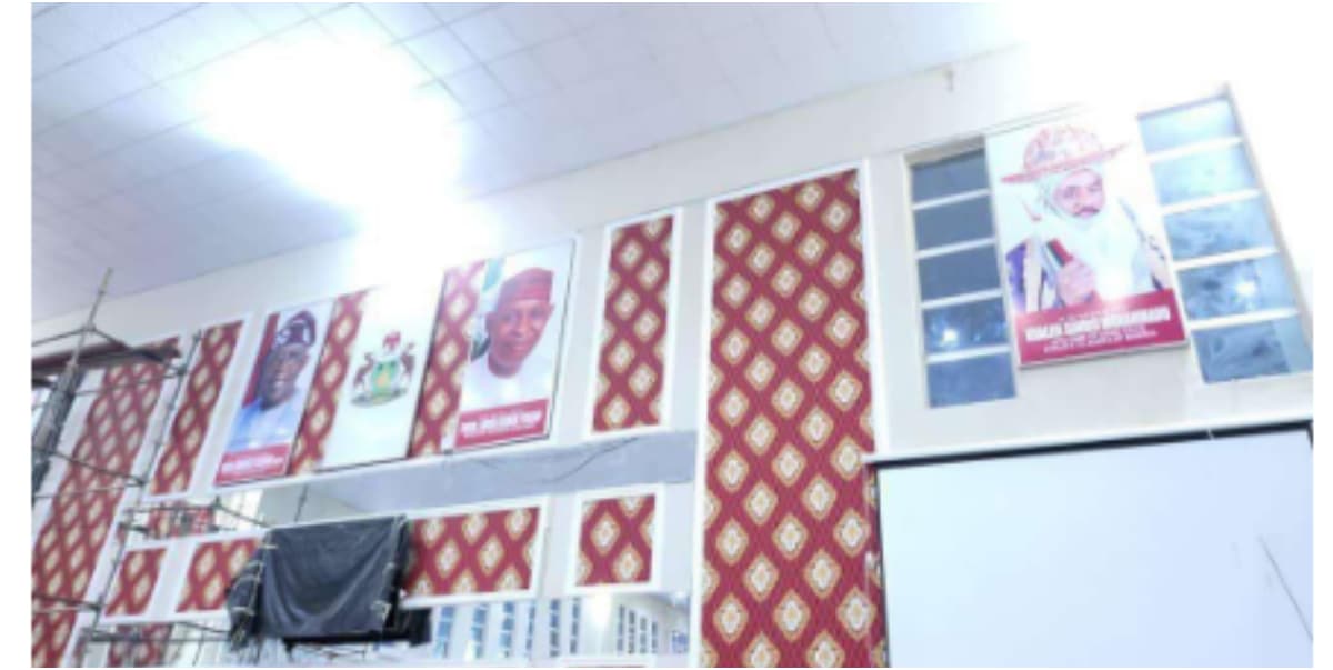 Confusion in Kano State as dethroned emir's portrait resurfaces at government house.