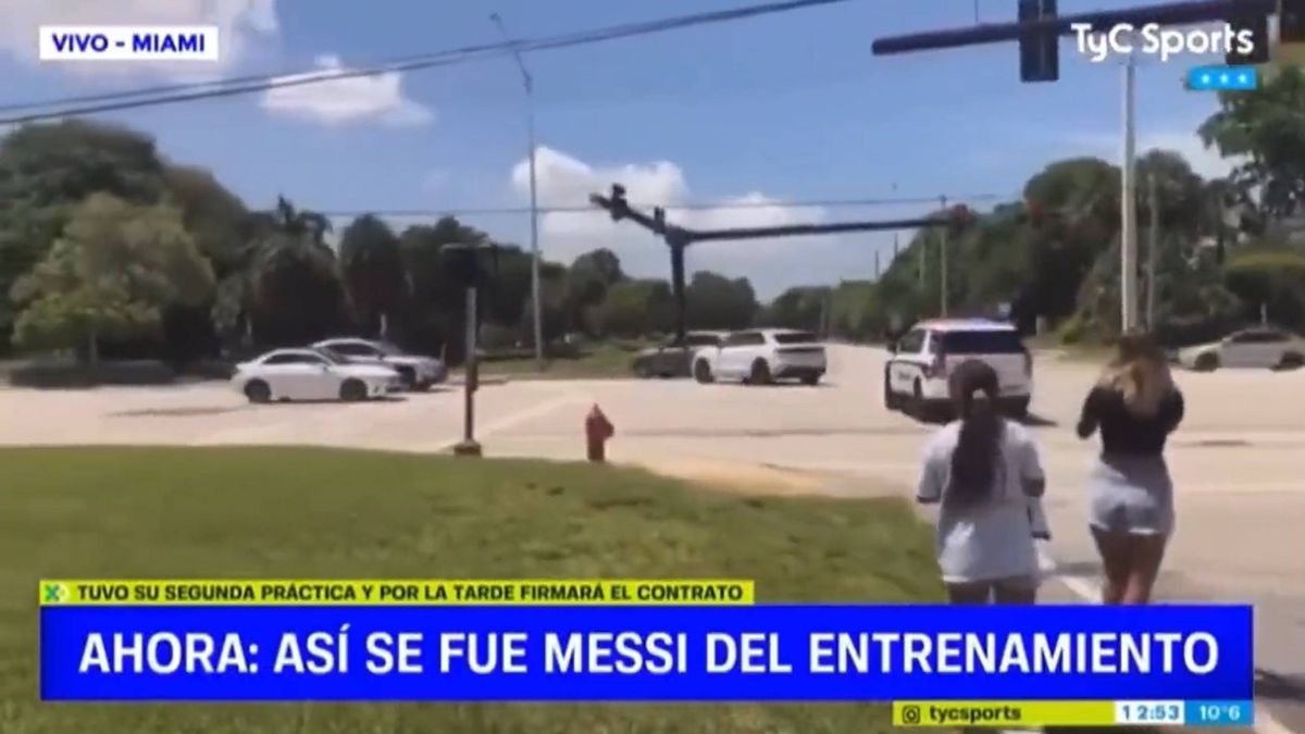 Messi escapes frightening car accident after jumping red light