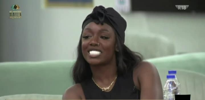 Tolanibaj Cross teeth