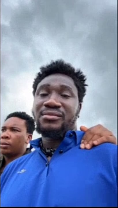 Nasboi lays his only brother to rest amidst tears