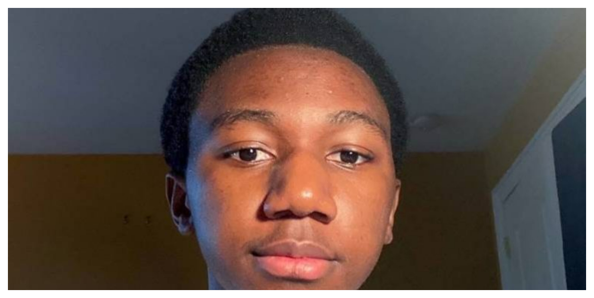 Nigerian student honoured in US for record-shattering grade