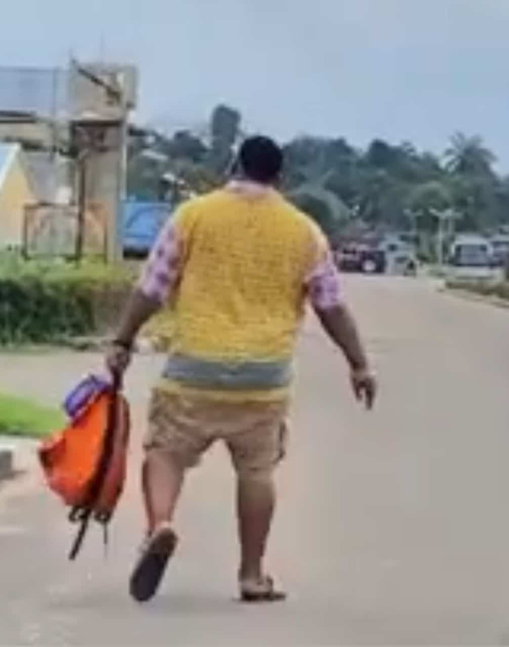 Speed Darlington mocks Cubana Chief Priest for carrying 'children's school bag'