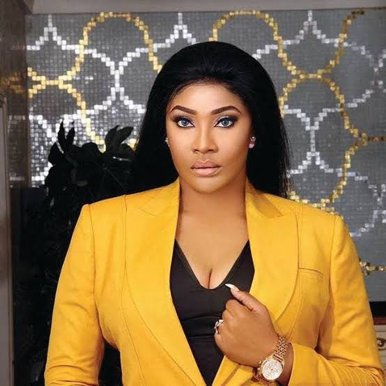 "Them dey knack anything" – Angela Okorie continues to drag Anita Joseph, Uche Elendu; spills more secrets 