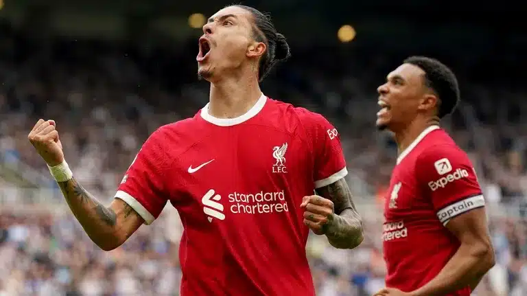 10-man Liverpool come from 1-0 down to defeat Newcastle United