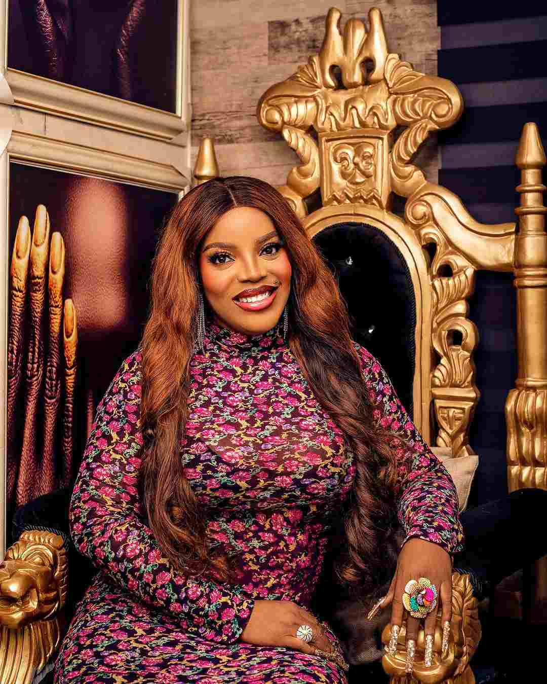 Empress Njamah blushes as she gets standing ovation at Nollywood Europe Golden Awards, Frankfurt 